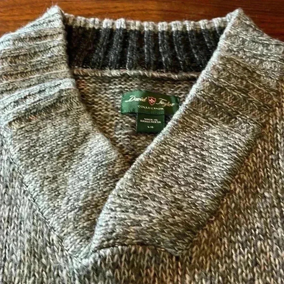 David and Taylor collection men’s large acrylic sweater. - Picture 3 of 5